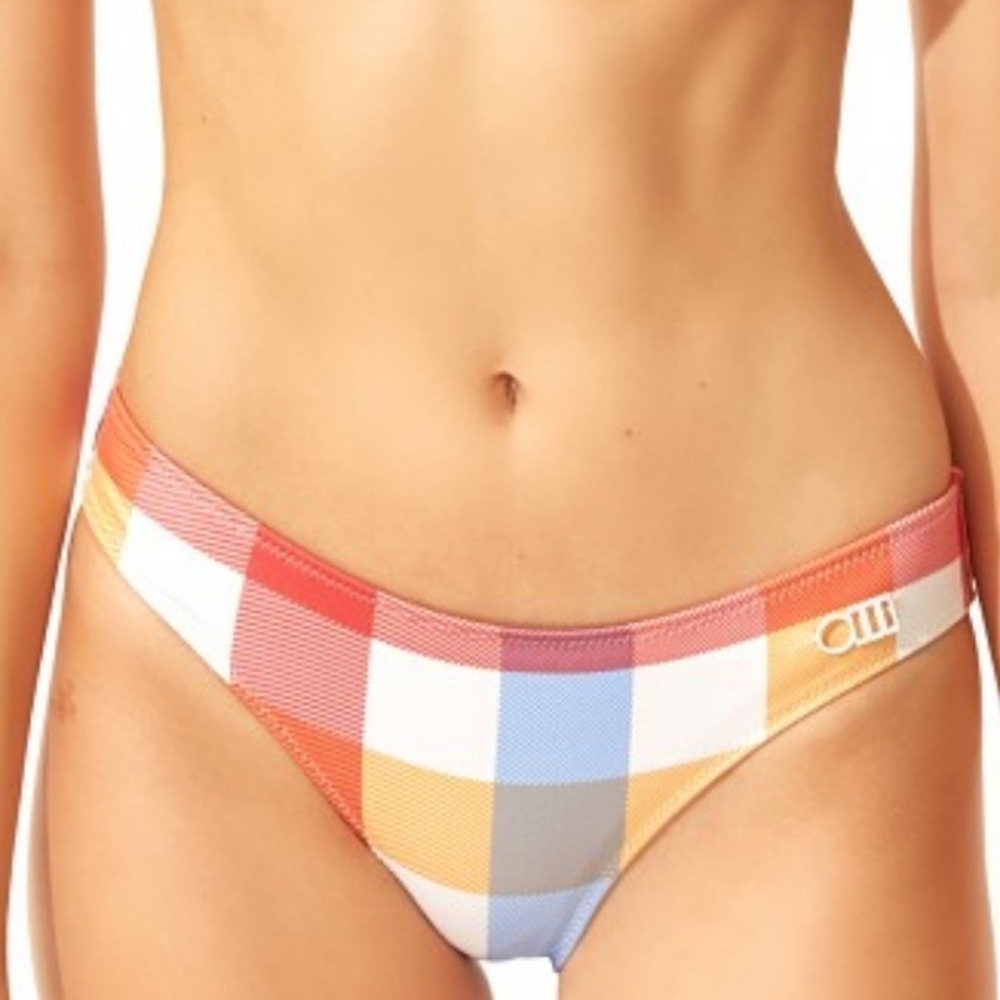 Solid & Striped The Elle Bottom in Tropical Gingham